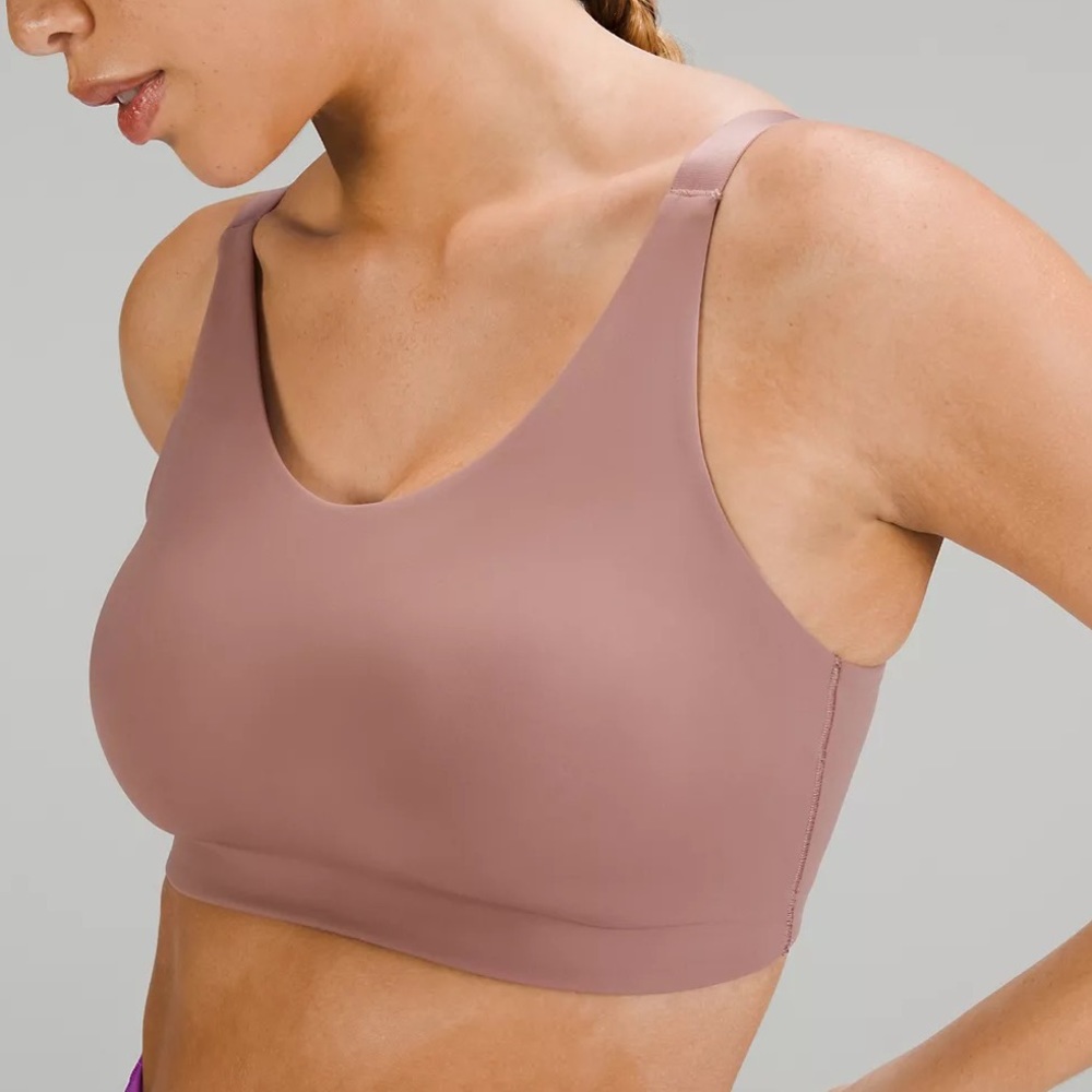NWT Lululemon In Alignment Bra